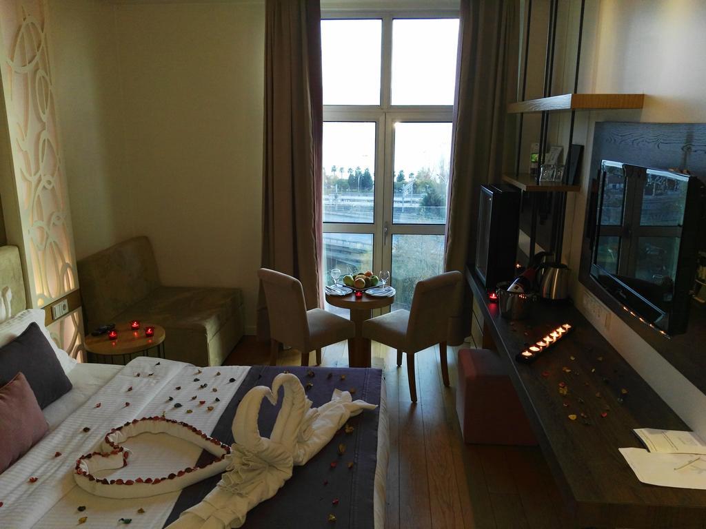 Wes Hotel Kocaeli Exterior photo